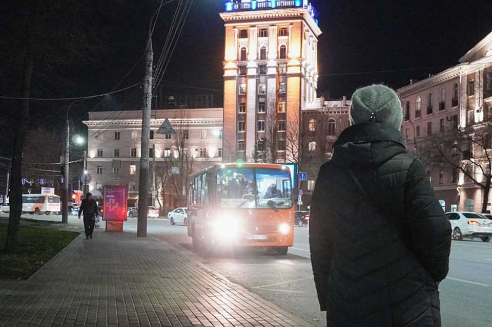 Стал известен график работы общественного транспорта в Воронеже в вечернее время