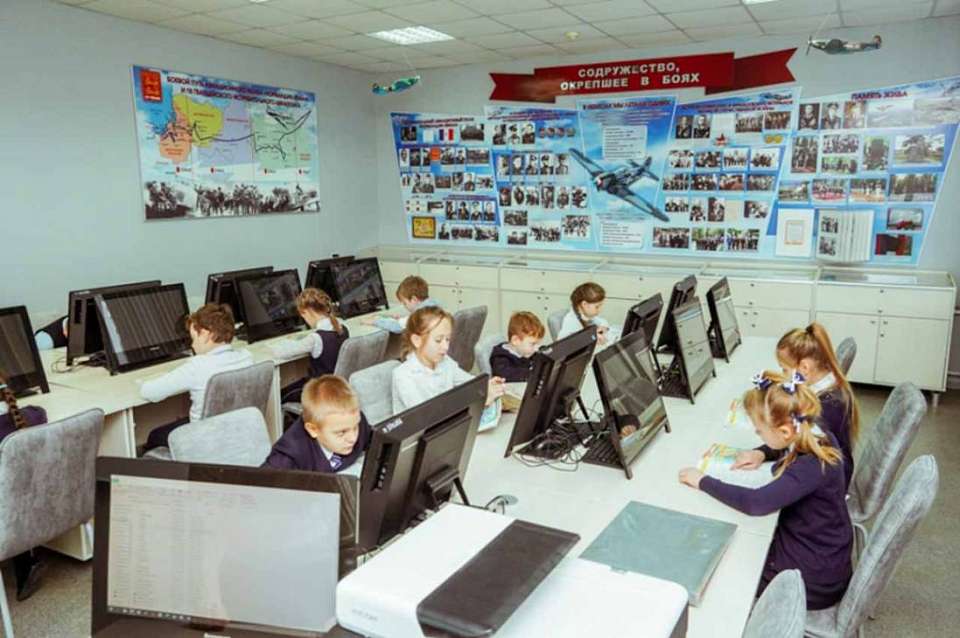 В День науки мэр анонсировал создание двух «Кванториумов» в школах Воронежа