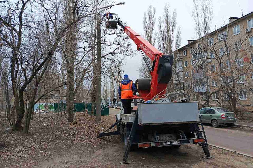 К устранению последствий сильного ветра готовятся воронежские энергетики