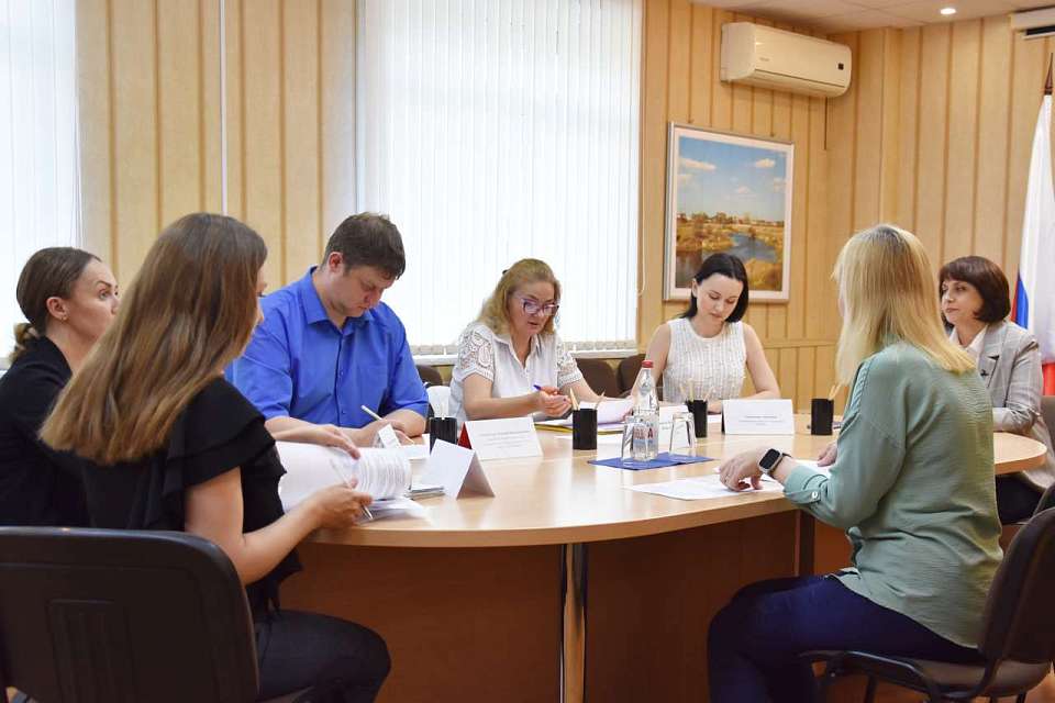 Миллионы рублей – бюджет, зарплаты – выше МРОТ: как комиссия при управе района улучшает трудовые отношения