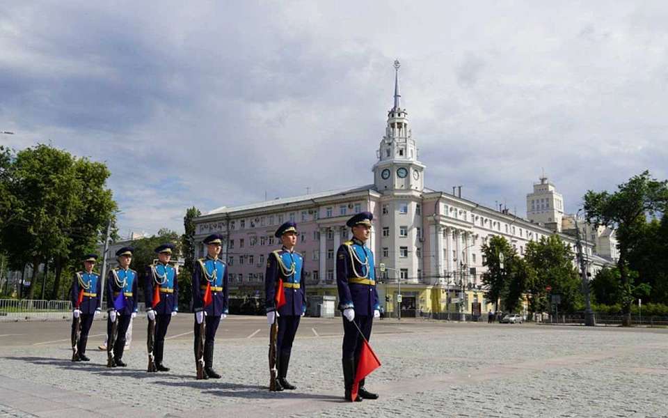 Губернатор: парад на 9 Мая в Воронеже состоится, салюта не будет
