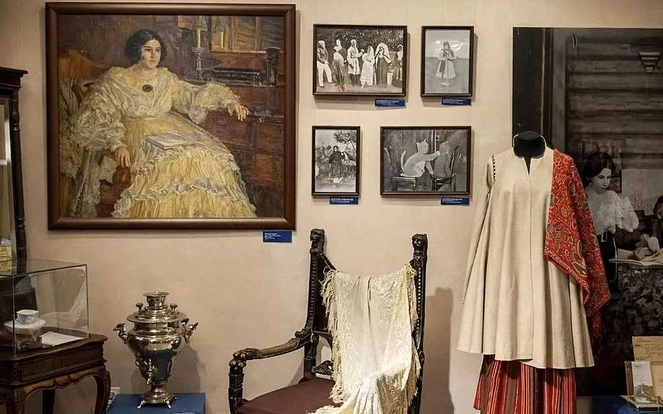 Выставка о старейшем любительском театре открылась в Воронеже