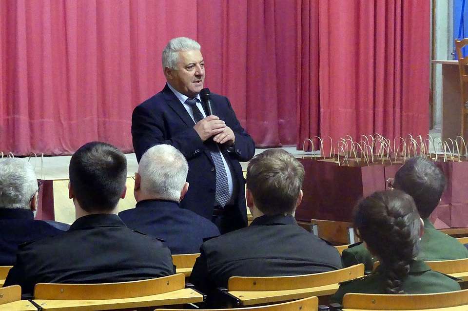 Народов много, а Родина – одна: воронежские национальные общины устроили концерт для бойцов СВО и военных врачей