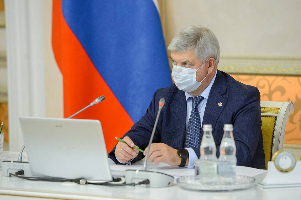 Губернатор отметил положительную тенденцию в ситуации с коронавирусом в Воронежской области