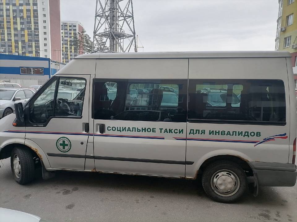 В Воронеже возобновило работу епархиальное социальное такси  