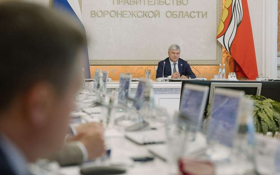 Вопросы школьного питания рассмотрели на совещании у губернатора Воронежской области
