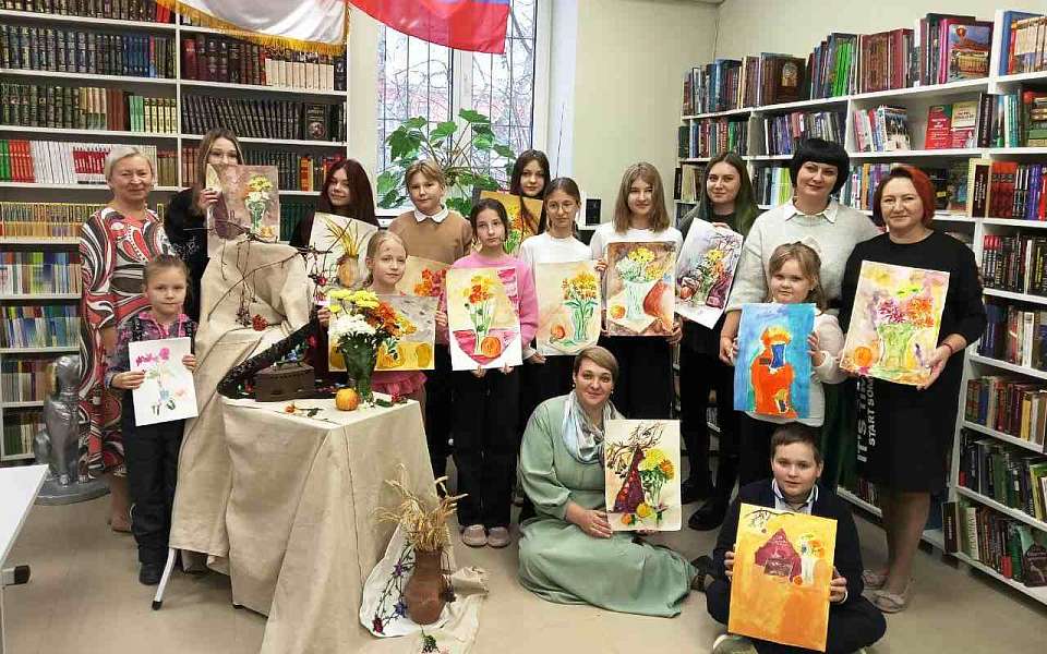 Мастер-класс известной сербской художницы Весны Симич прошел в Воронеже для школьников