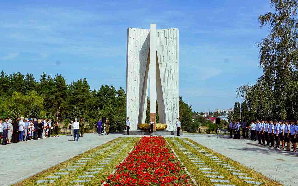 В деле сохранения памяти о погибших в годы войны героях и мирных жителях вскрылись слабые места