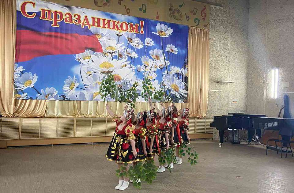 В Железнодорожном районе идет прием заявок на участие в конкурсе «Воронежские самоцветики»