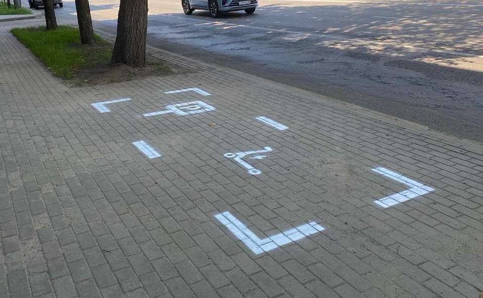 Первые места стоянки электросамокатов с разметкой появились в Воронеже