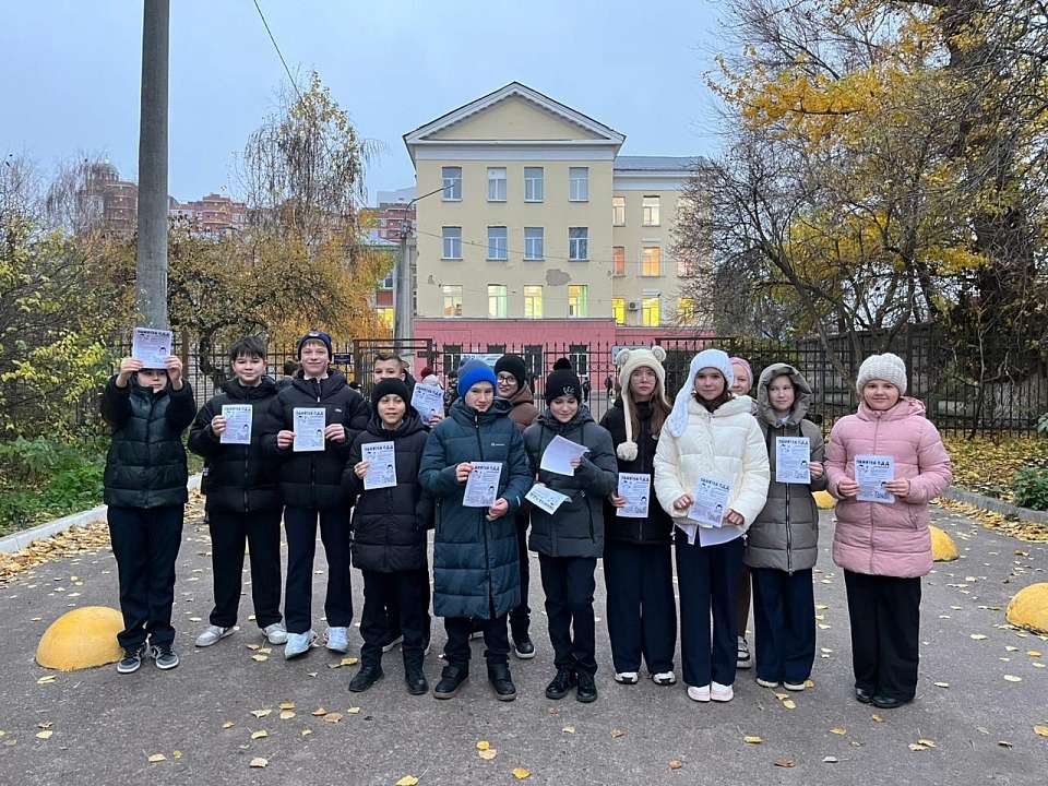 В Ленинском районе действует детский дорожный патруль