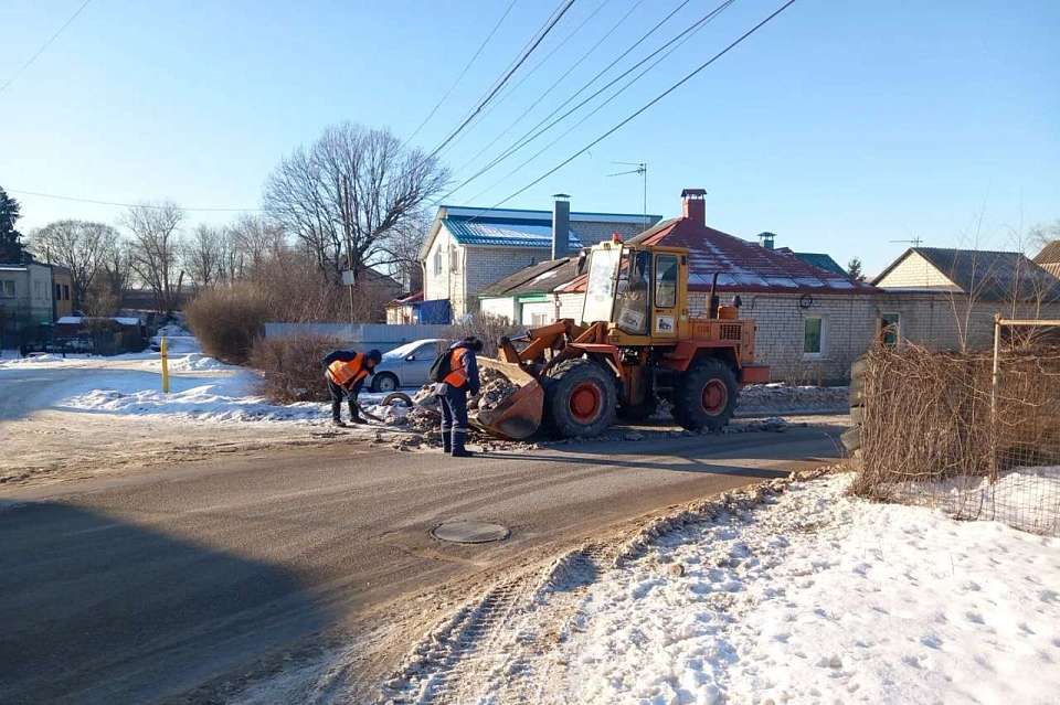 Комбинат благоустройства продолжает круглосуточно выполнять зимние виды работ