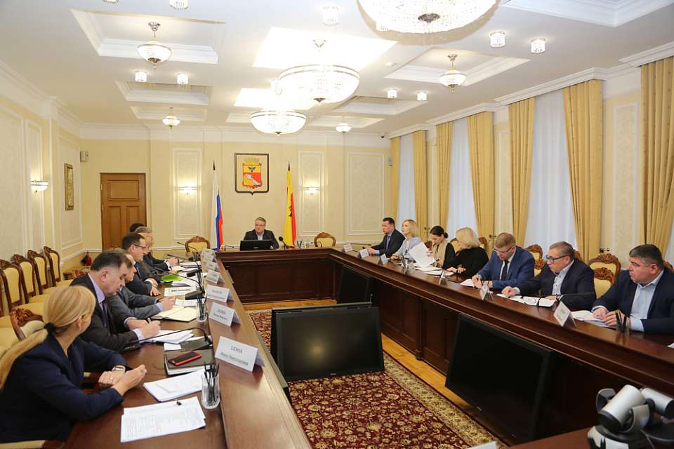 В мэрии Воронежа утвердили глав управлений ЖКХ и строительной политики
