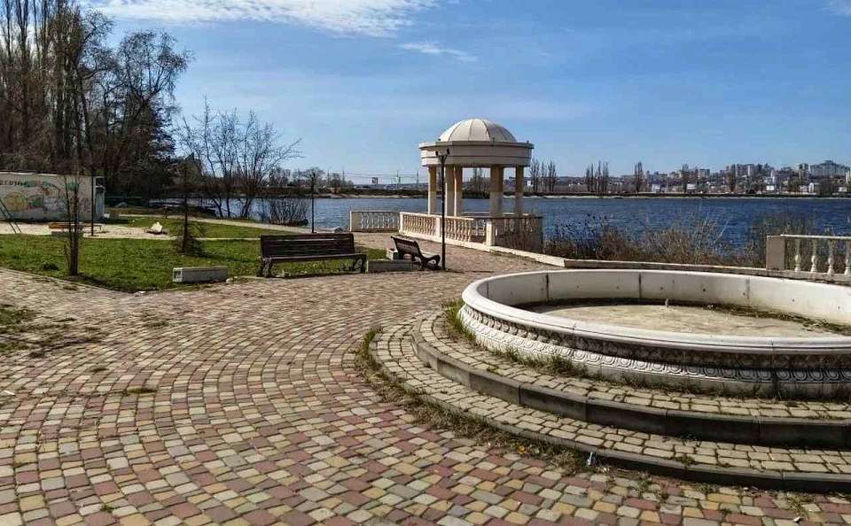 Свадебный сквер Воронежа: от маршрута молодожёнов до объекта благоустройства