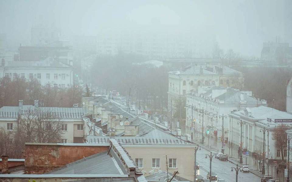 Три опасных погодных явления накроют Воронежскую область на сутки
