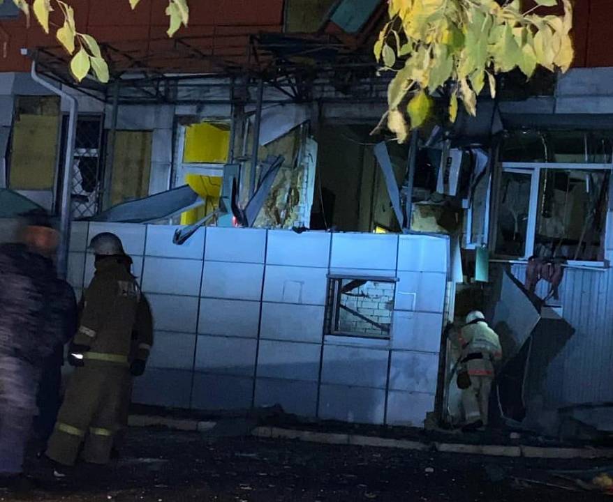 В торговом центре в Воронежской области ночью произошел взрыв