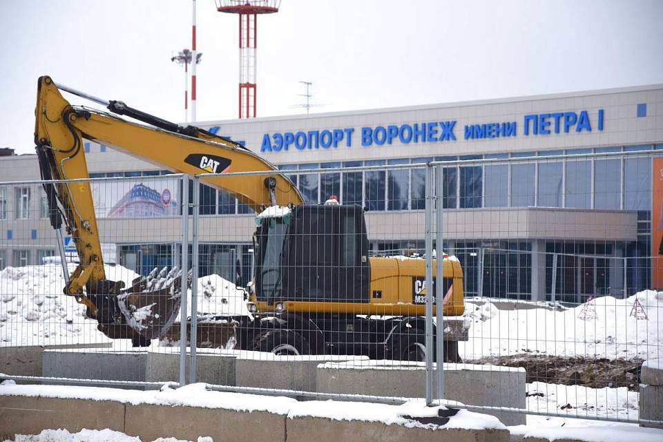 Из-за снегопада в аэропорту Воронежа задержали 4 рейса