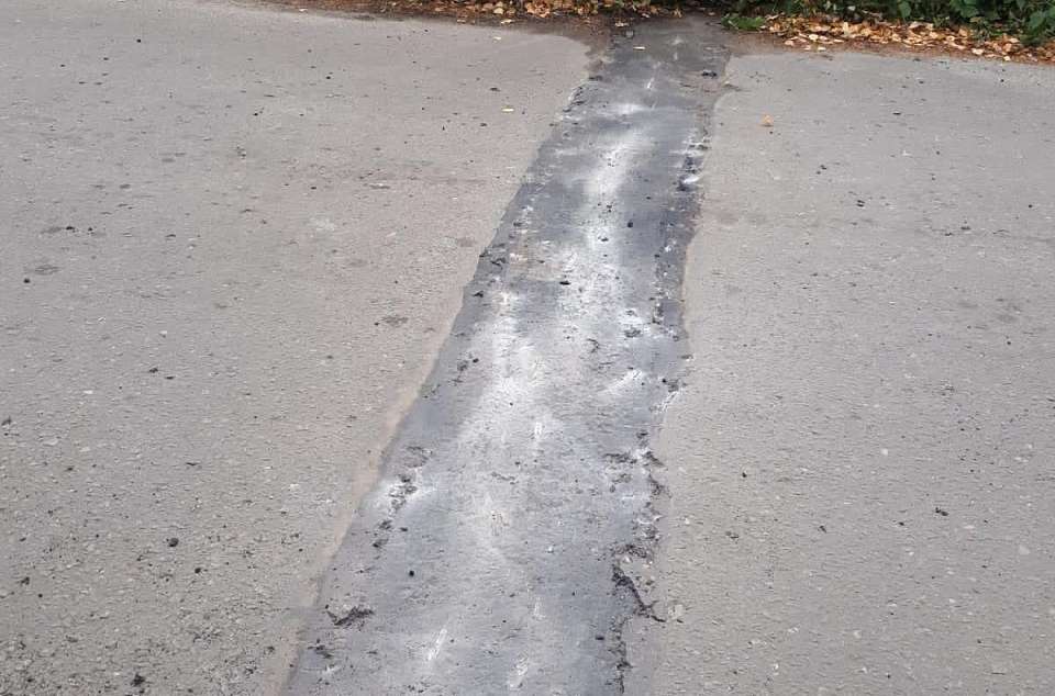 В Ленинском районе продолжают приводить в порядок дорожную инфраструктуру