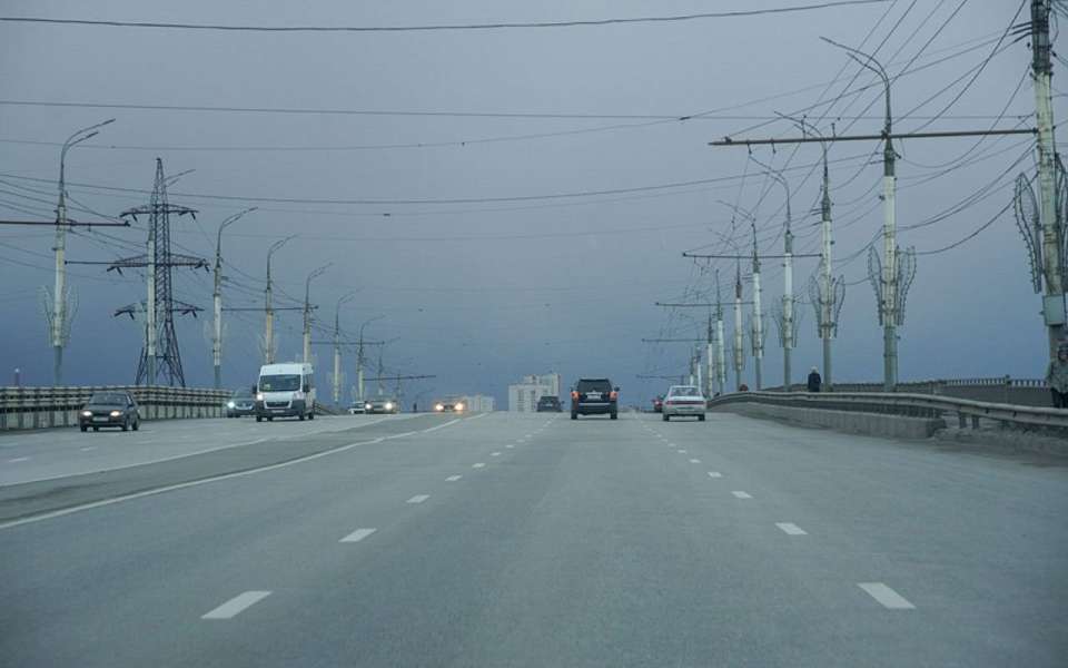 Водителей предупредили о дождях на трассе М-4 в Воронежской области