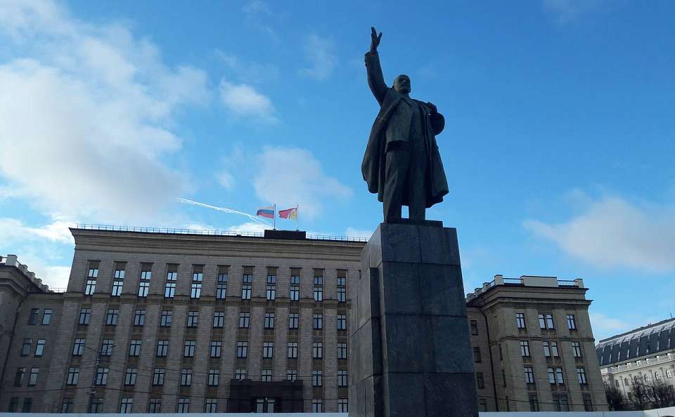 Не использовать пиротехнику призвал после атаки на Белгород воронежский губернатор