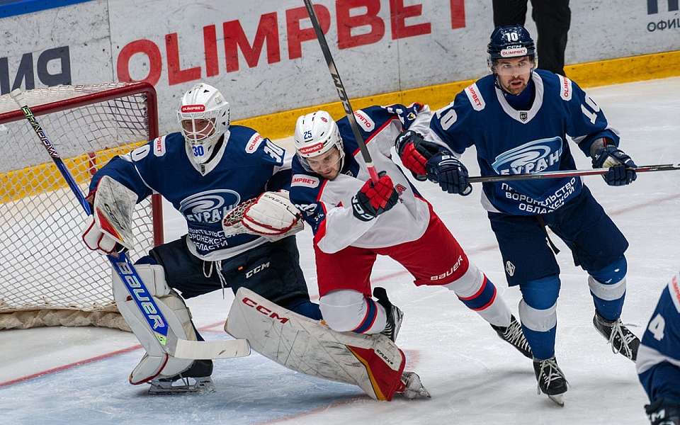 Серия игр «Бурана» в Воронеже завершилась поражением от столичной «Звезды»