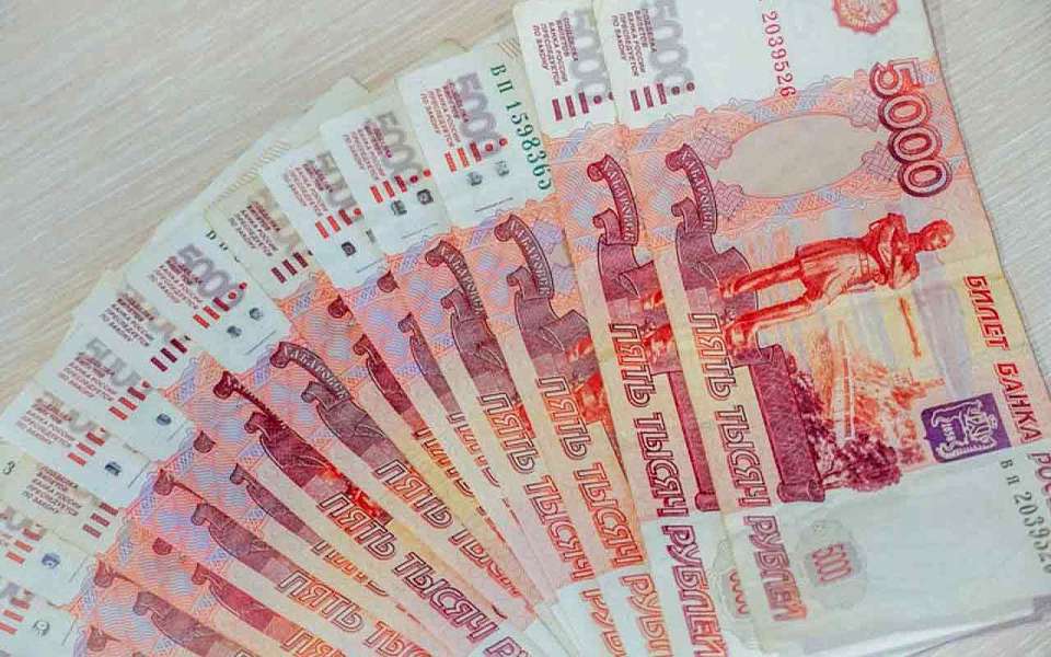 Зарплату за 12 человек получали железнодорожные начальники в Воронежской области