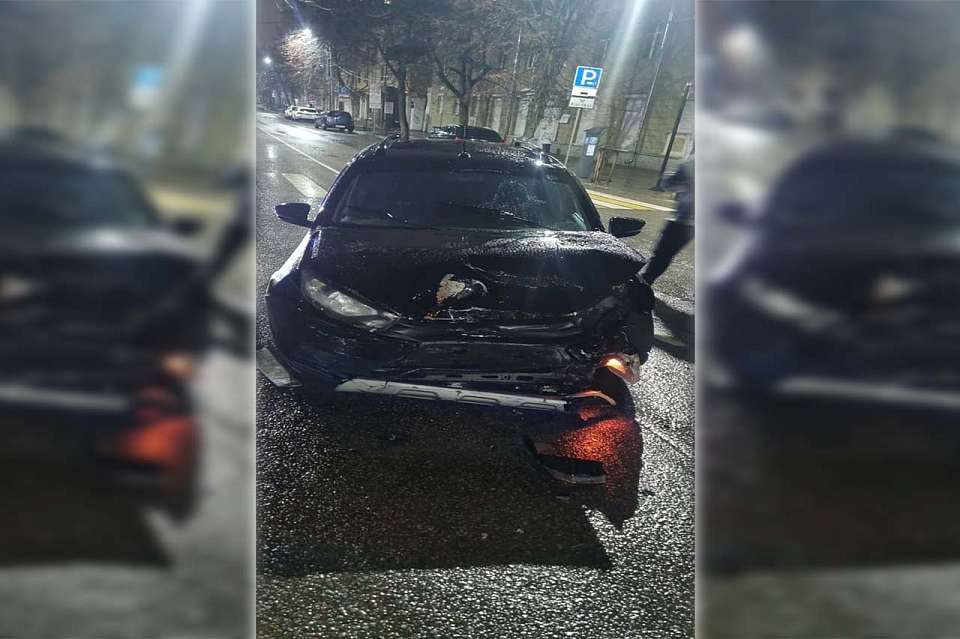 В ДТП в центре Воронежа пострадала 28-летняя девушка