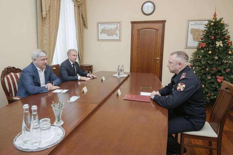 Путин присвоил начальнику Управления Росгвардии по Воронежской области звание генерал-майора полиции