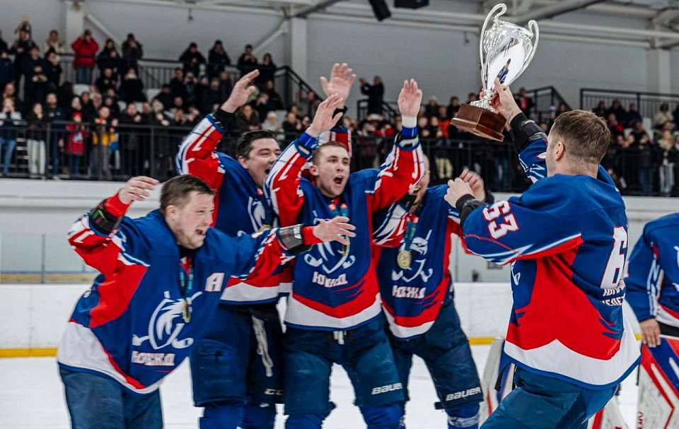 Команда ЮВЖД в Воронеже одержала победу в Открытом кубке магистрали по хоккею