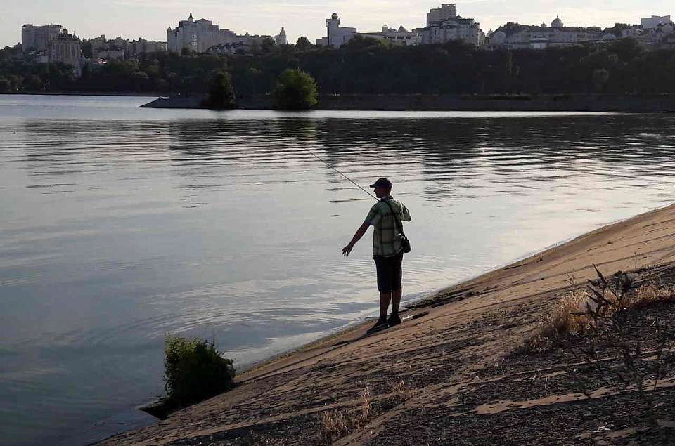 Подозреваемого в краже рыболовных снастей задержали в Воронеже