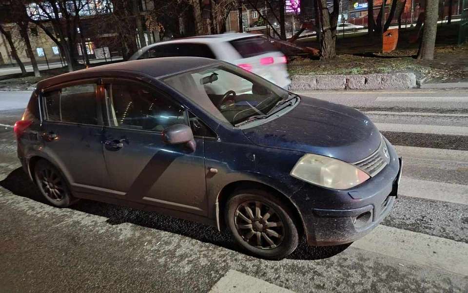 Иномарка сбила 14-летнюю девочку на переходе в Воронеже