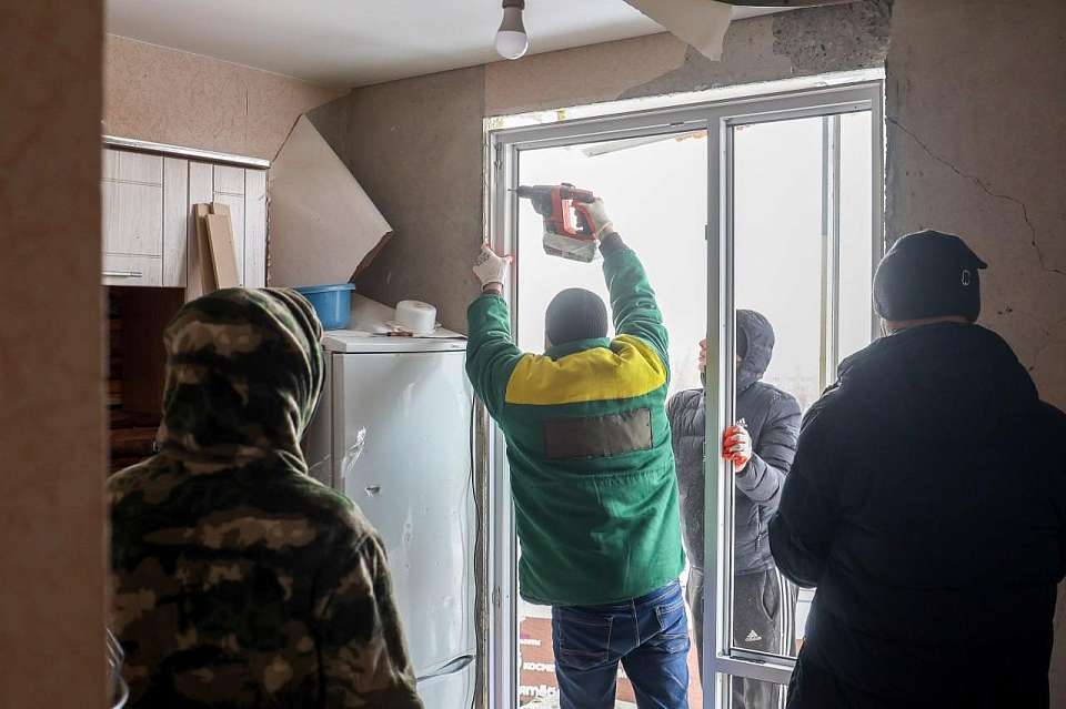 Идёт ремонт пострадавших 10 декабря от атаки украинских БПЛА домов в Воронеже