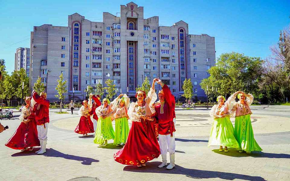 Воронежцы проводили лето большим семейным праздником