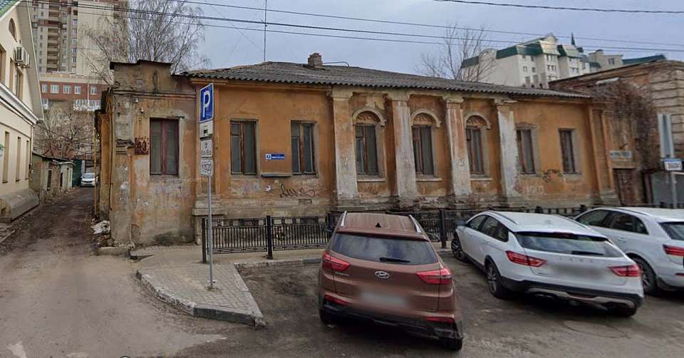 Аварийным и подлежащим расселению признали главный дом усадьбы Клочковых в Воронеже