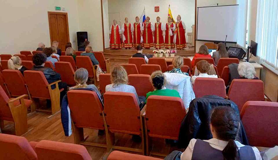 В Ленинском районе отмечают всенародный праздник