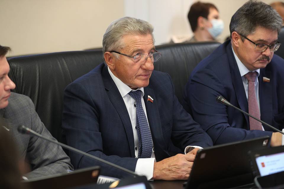 Сенатор Сергей Лукин: «Первое публичное обсуждение бюджета проходит именно в Совете Федерации – палате регионов»