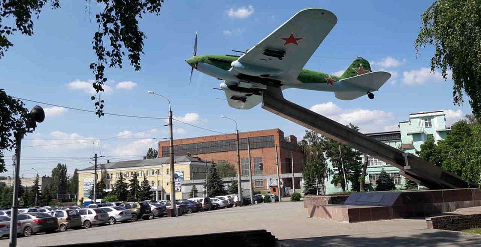 Свыше 2 тыс. школьников посетили с экскурсиями Воронежский авиазавод