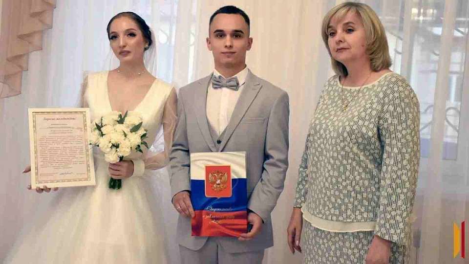 Что будет в Воронеже 18 декабря. Саввин день. День работников органов ЗАГСа. Предупреждение о гололеде. Отключение воды в Центральном районе