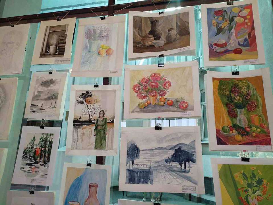 В Коминтерновском районе открылась юбилейная выставка