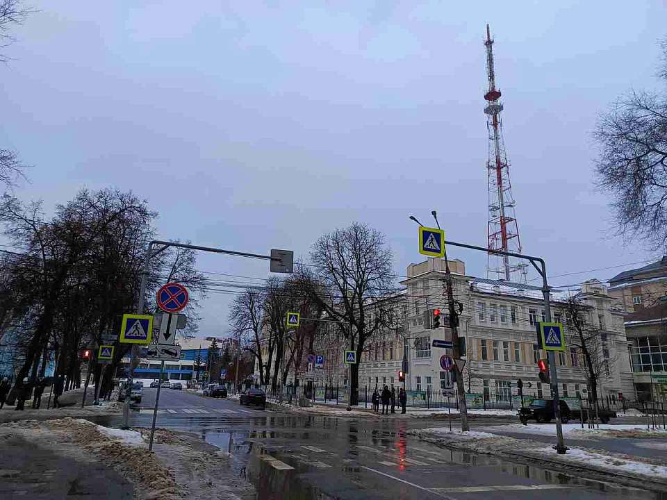 Губернатор объявил об отмене угрозы прямого удара БПЛА по Воронежу и Лискинскому району