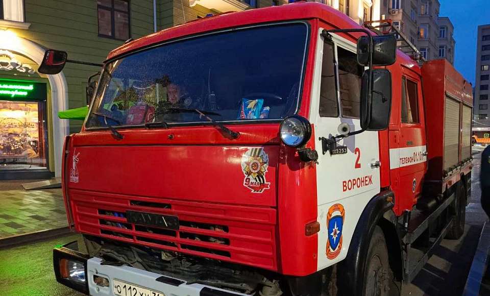 В трёхкомнатной квартире при пожаре погиб житель Воронежа