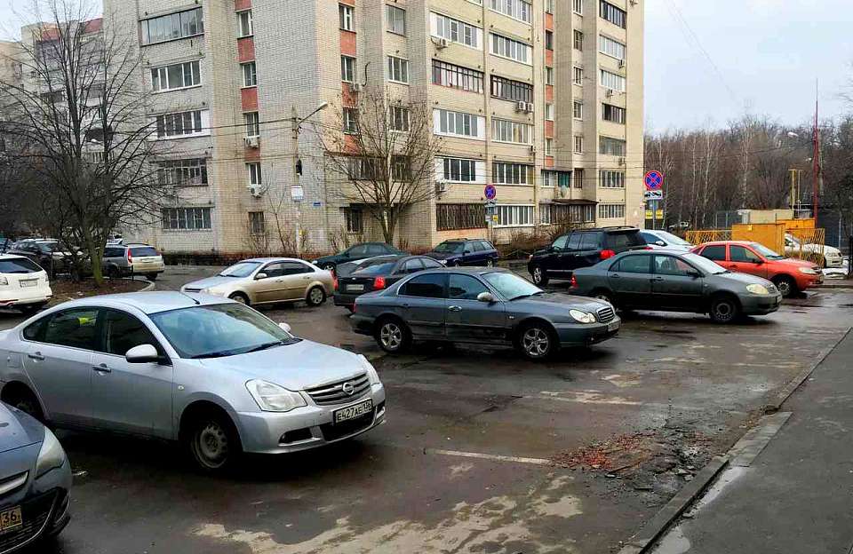 В Воронеже в майские праздники парковки будут бесплатными
