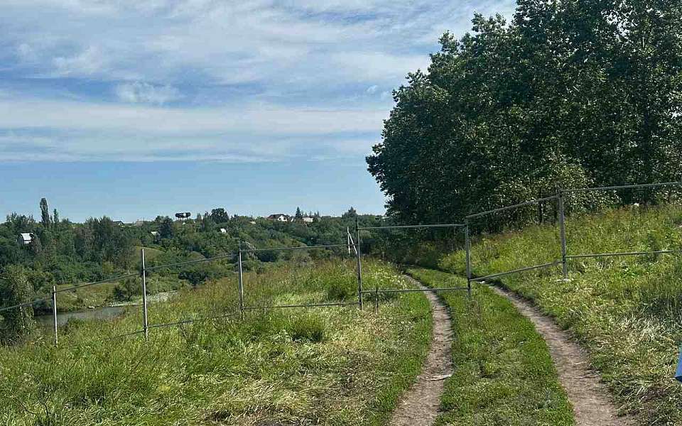 3аконность забора у пруда с лотосами подтвердило воронежское минприроды