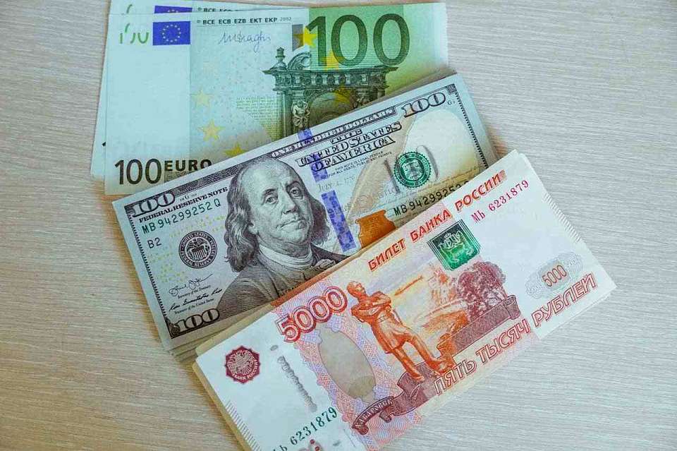 По коррупционным делам в Воронежской области взыскано 83 млн рублей