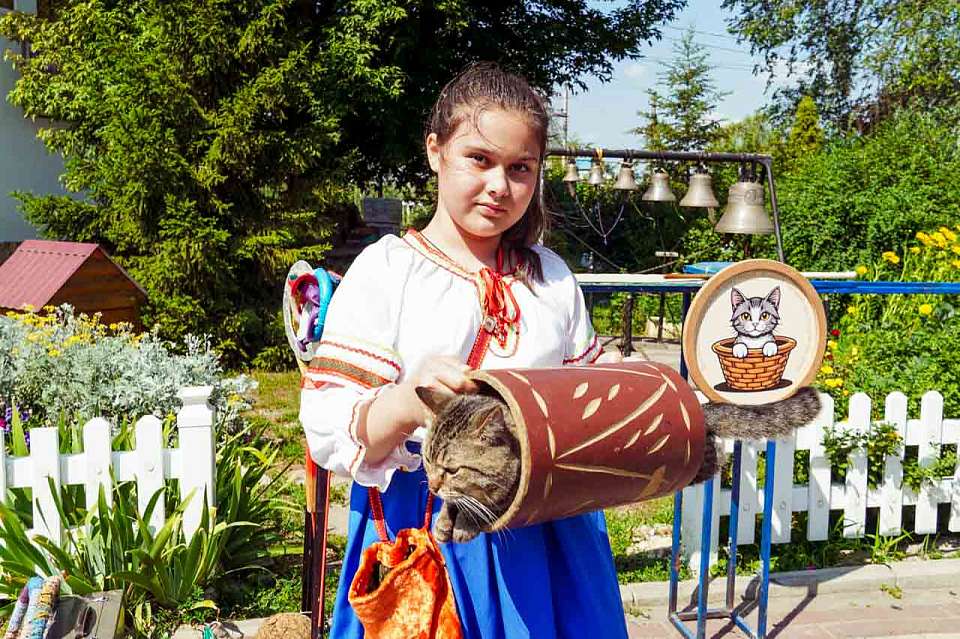 Ребята и зверята. Каких животных дрессируют юные воронежцы в уникальном театре