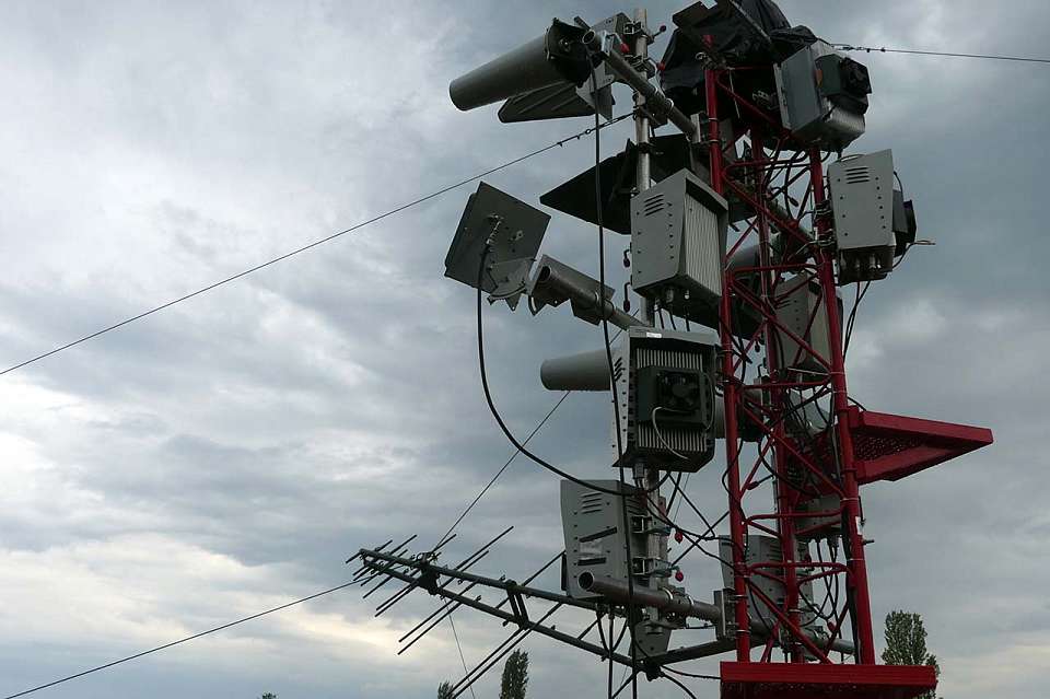 Под Воронежем испытали комплекс РЭБ, подавляющий дроны без помех для связи