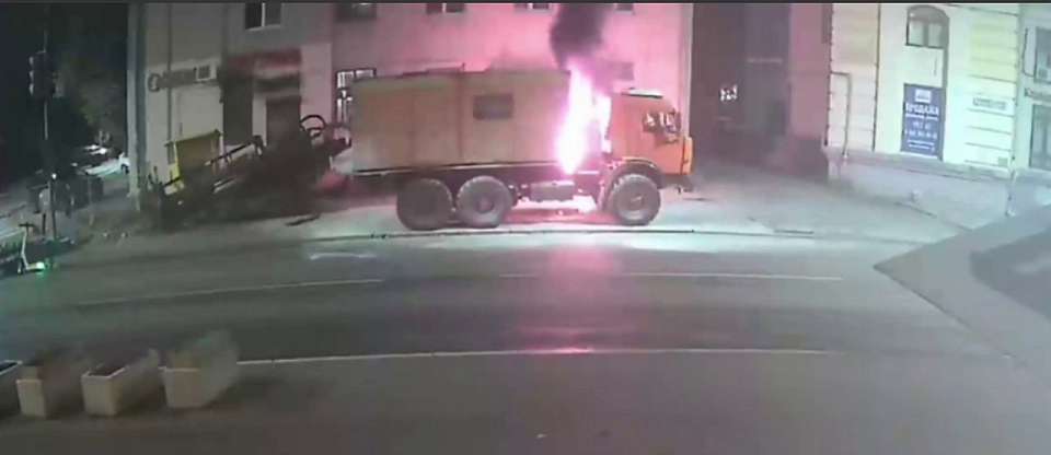 В Воронеже задержали подозреваемого в ночном поджоге грузовика