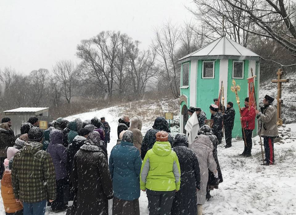                В Коминтерновском районе Воронежа установили Поклонный крест
