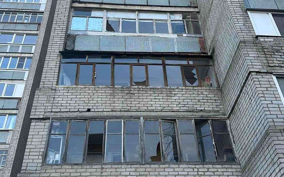 Жилые дома и автомобили пострадали в атаке беспилотников на Воронеж