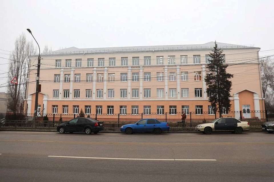 Мэр Сергей Петрин рассказал о предпринимаемых мерах для ускорения капремонта объектов образования 